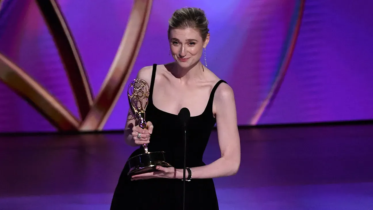 Elizabeth Debicki awards
