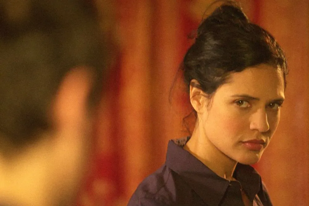Monique Gabriela Curnen in Half Nelson