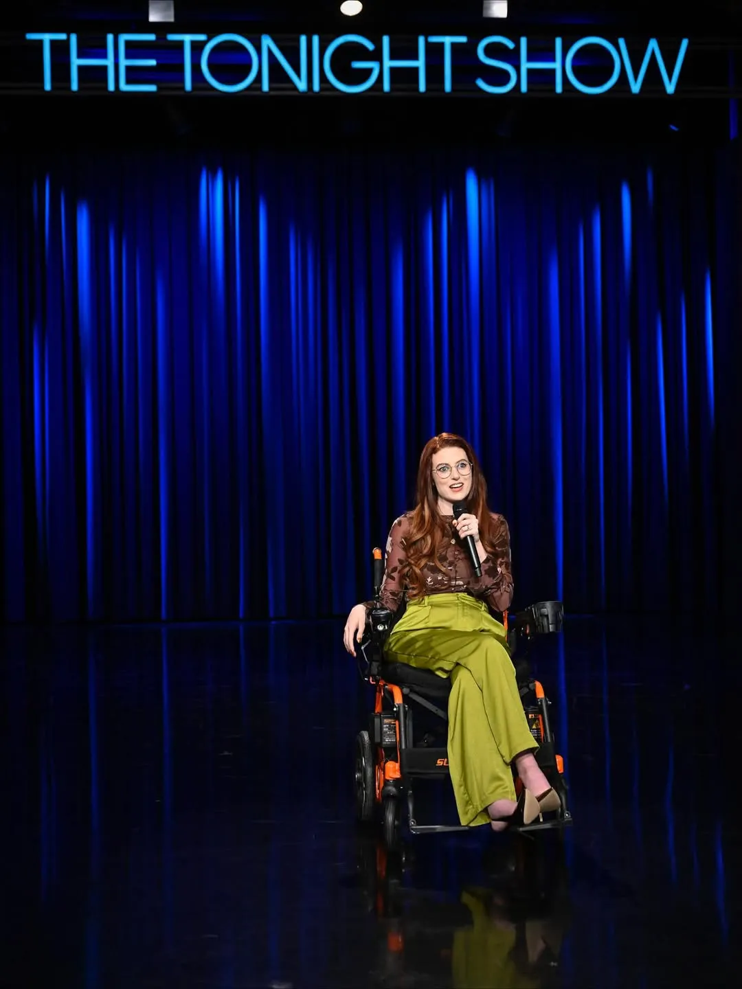 Fiona Cauley stand-up comedy
