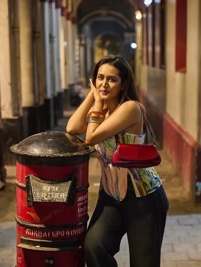Sanvikaa biography
